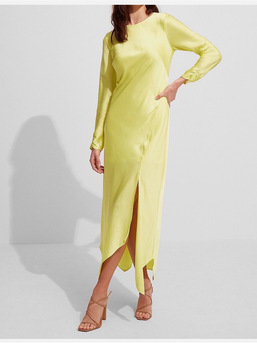 Express Citron Yellow Long-Sleeve Midi Dress size medium